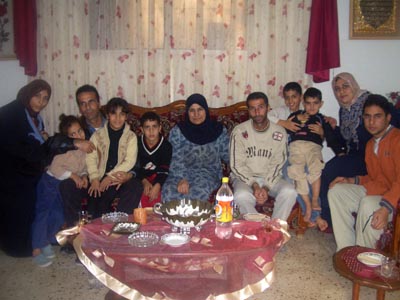 Khelils familie