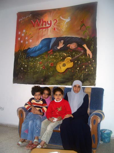 Ahmeds mor og søstre